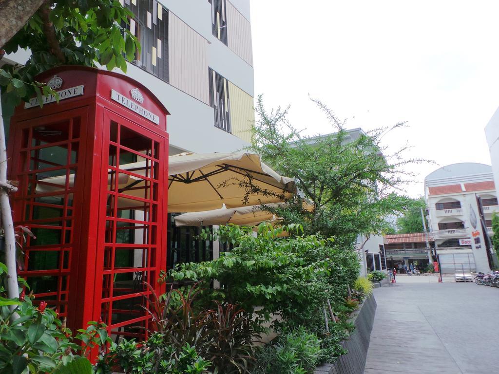 Soho Boutique Hotel Tak Exterior foto