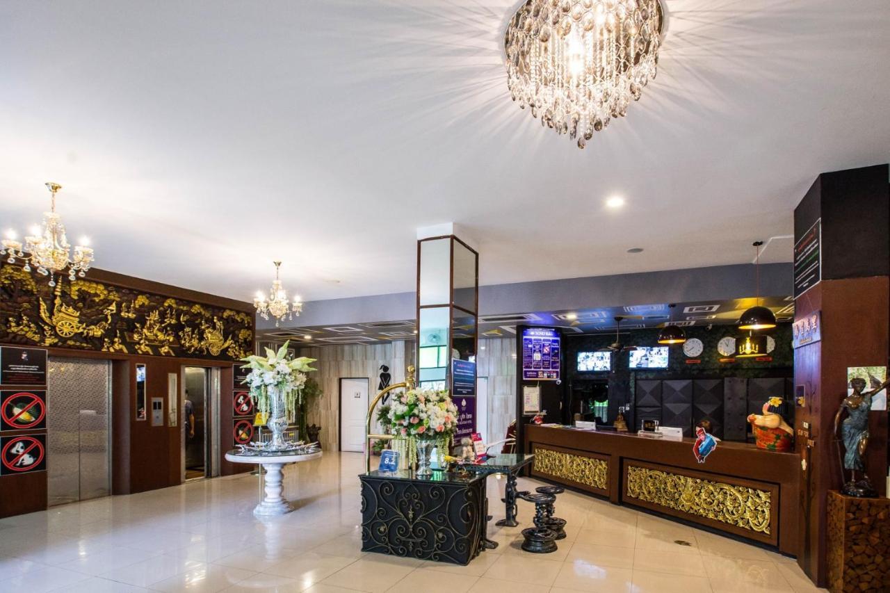 Soho Boutique Hotel Tak Exterior foto